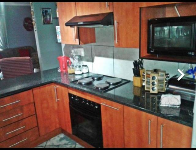 2 BEDROOM PROPERTY TO RENT IN SUNAIR PARK